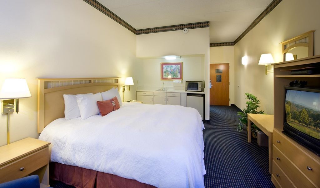 Hampton Inn Atlanta-Woodstock Zimmer foto